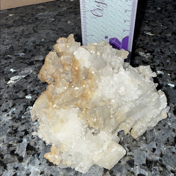 Hydroxy-Apophyite Cluster from India - Picture 7 of 8